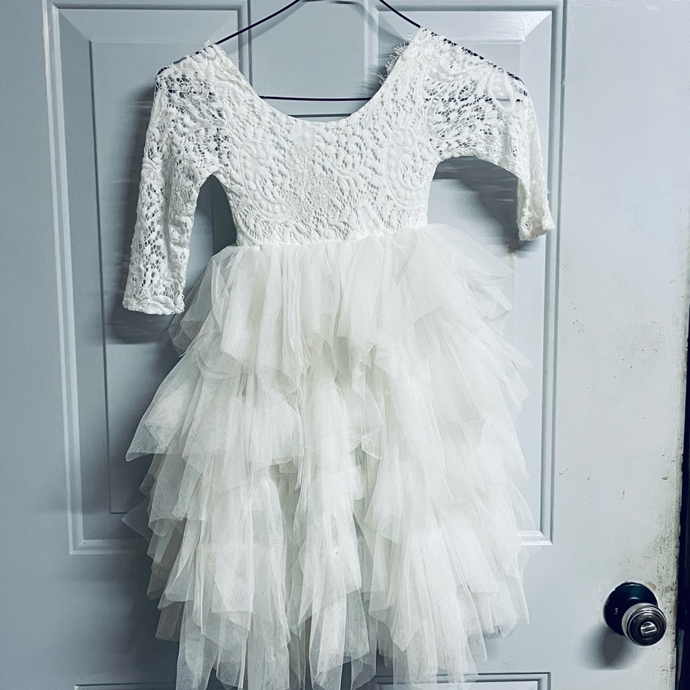 White Lace and Tulle Dress kids size 4